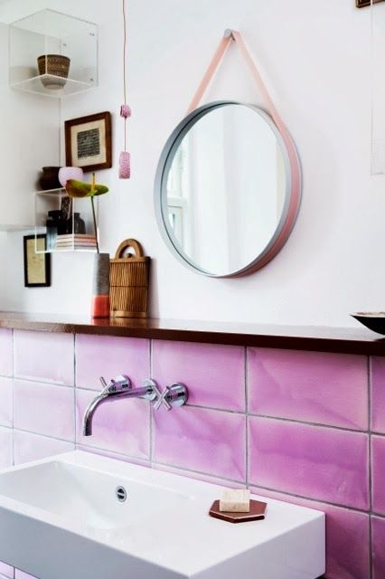 Sự hài hòa trong việc sử dụng gạch lát tường và sàn phòng tắm