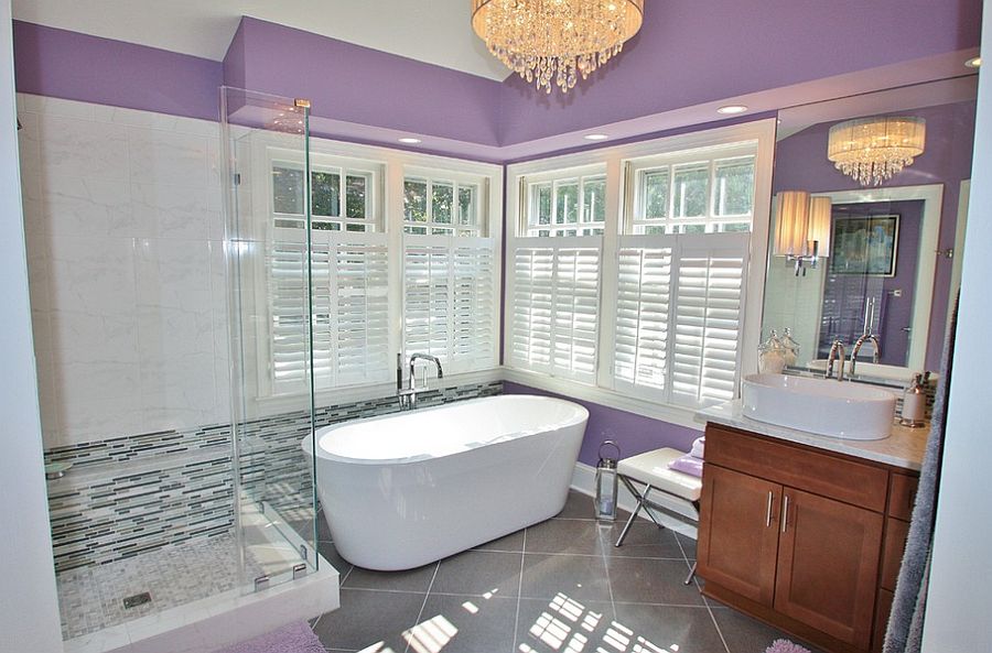 Phòng tắm quyến rũ với màu tím
