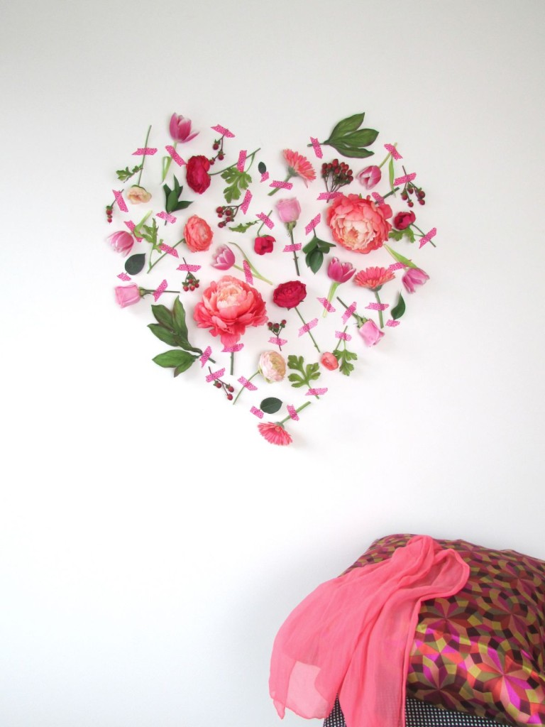 Tự làm tường hoa hình trái tim cho ngày lễ tình nhân